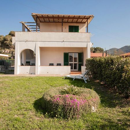 Lacona Mare By Helloelba Exterior photo