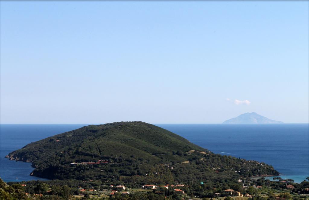 Lacona Mare By Helloelba Exterior photo